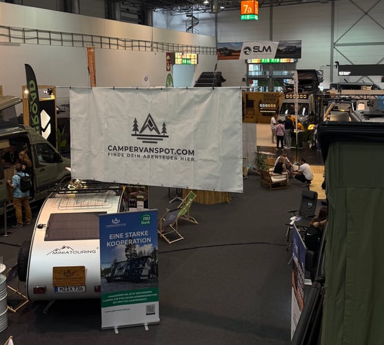 6EF4C452-4A97-455A-8F36-93709D544F2B_1_201_a